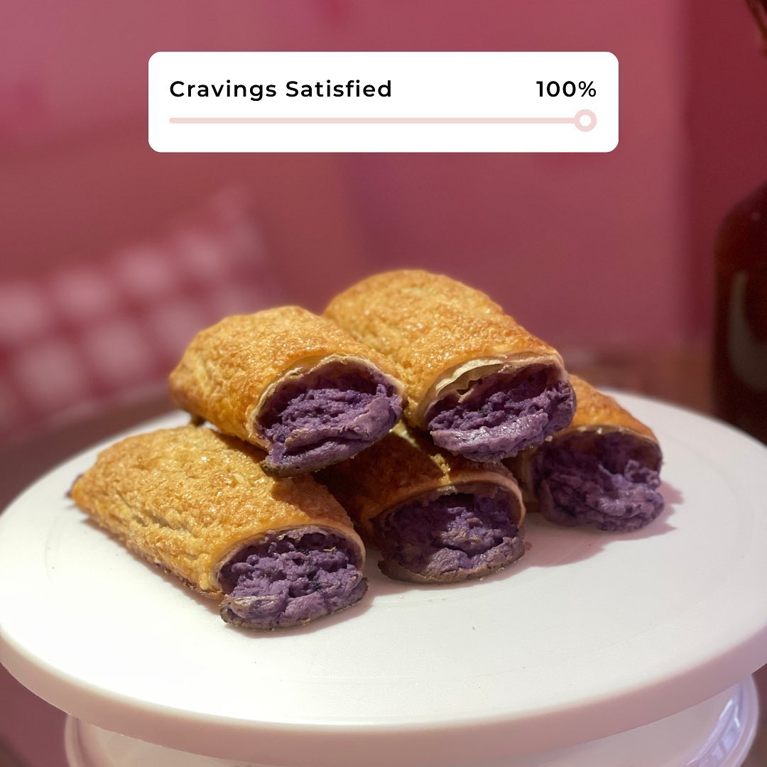 CHEESE ROLLS