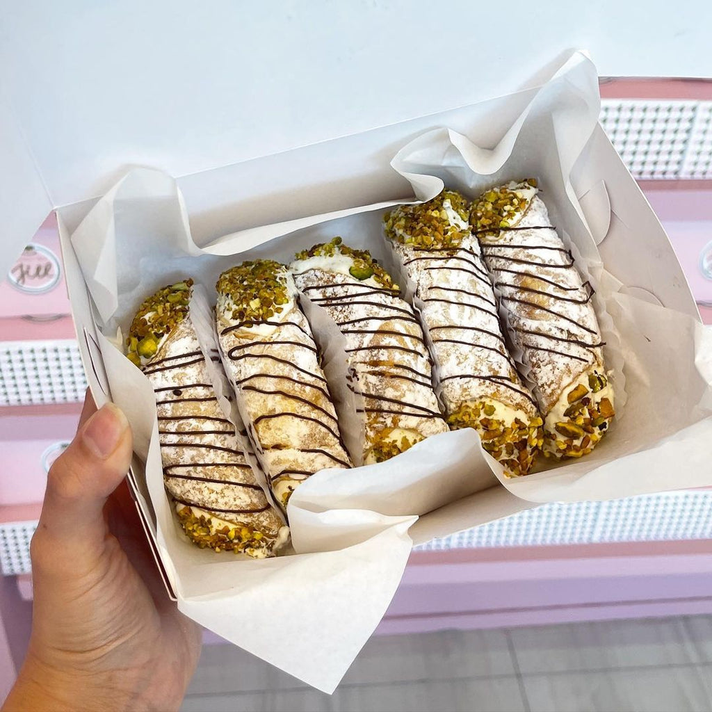 CANNOLIS