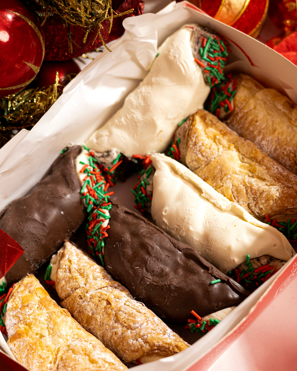Holiday Cannolis Gift Box