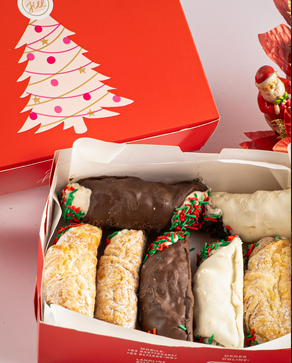 Holiday Cannolis Gift Box
